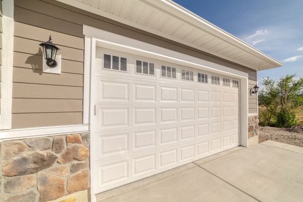 Cost of Garage Lifting in Glen Burnie